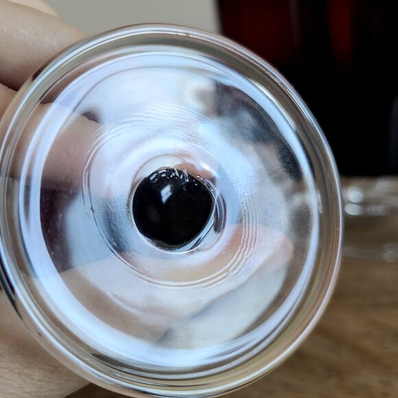 Set of 4 ruby red glass goblets France. - Picture 5 of 5